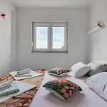 公寓 Vibes-5 By Interhome 罗戈兹尼察