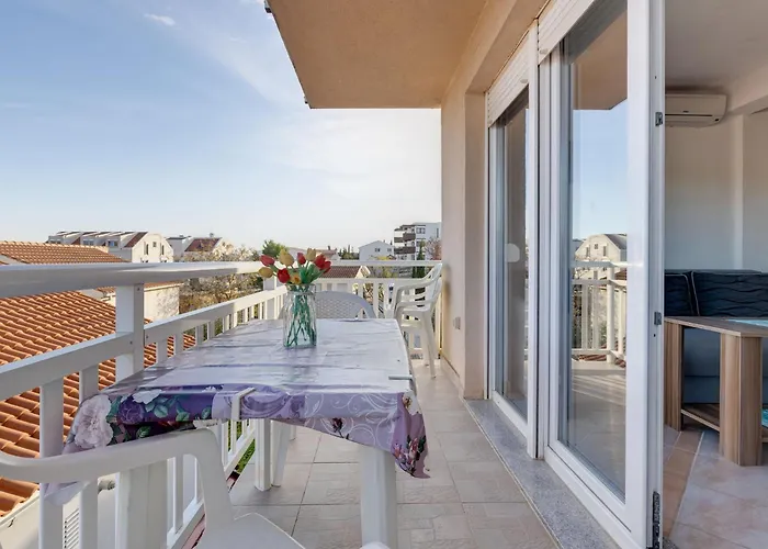 Apartament S&g Leko-5 By Interhome